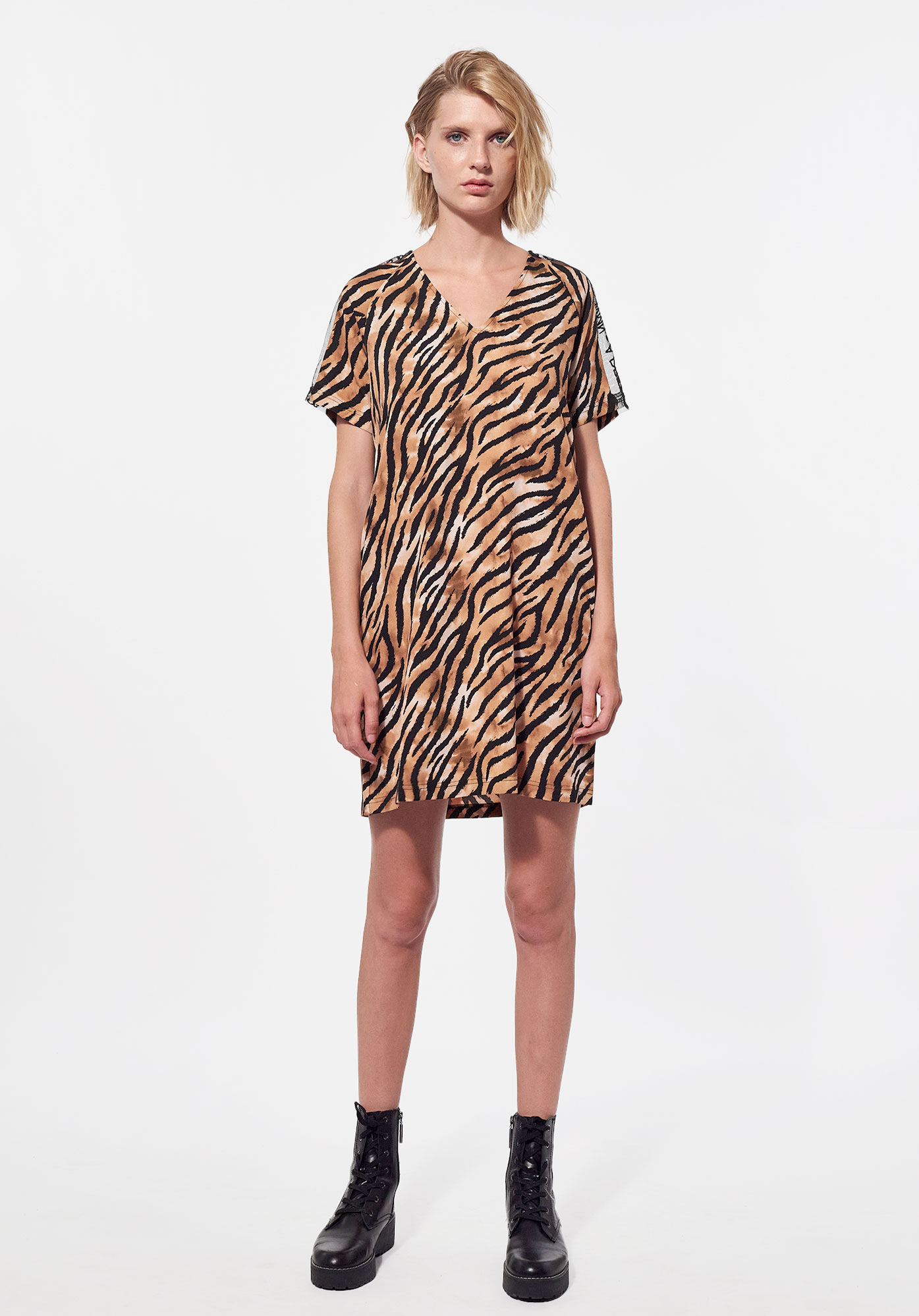 VEZUV  Robe Femme en 100% polyester recyclé