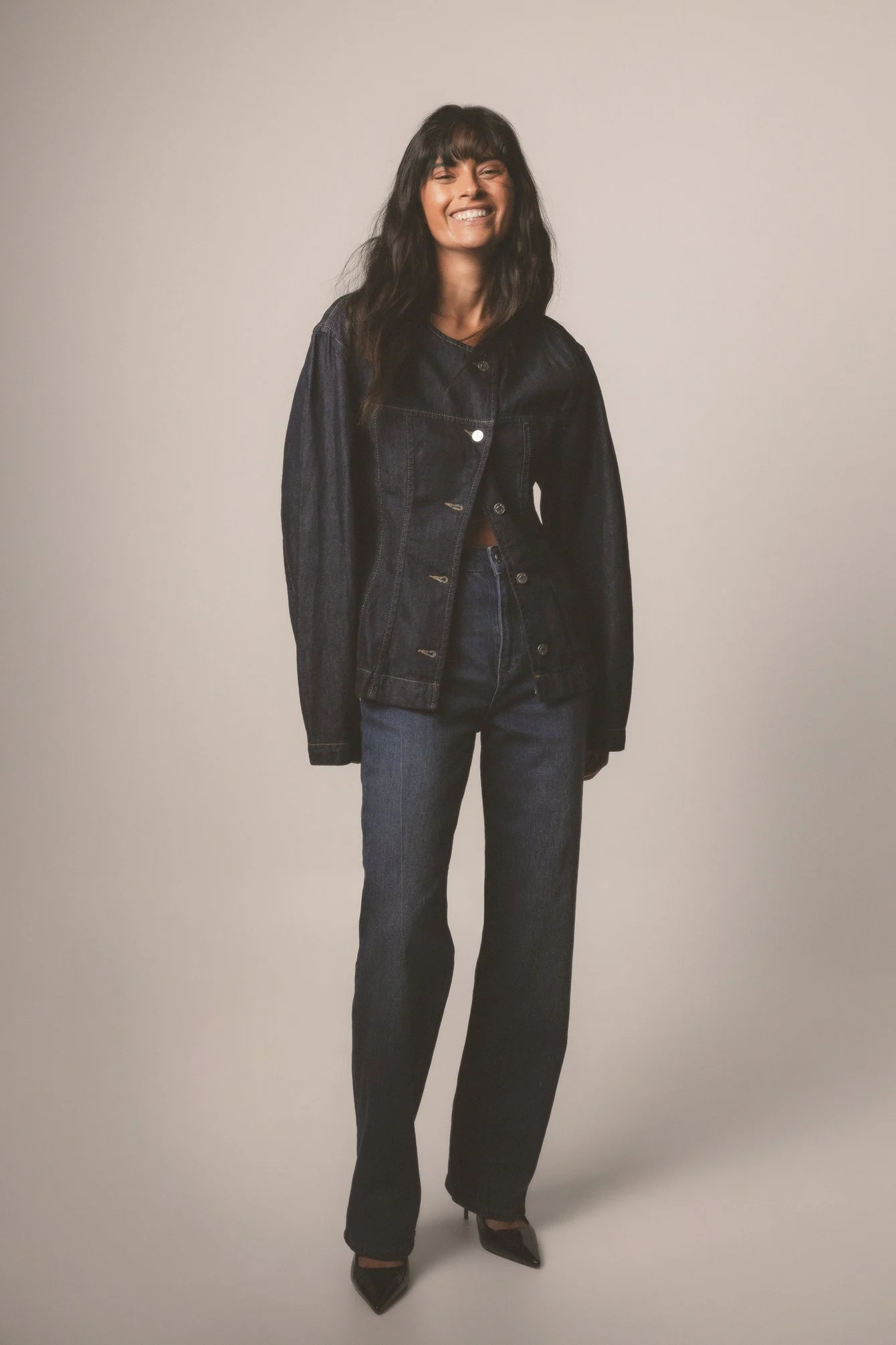 Gerade geschnittene Jeans mit hoher Taille