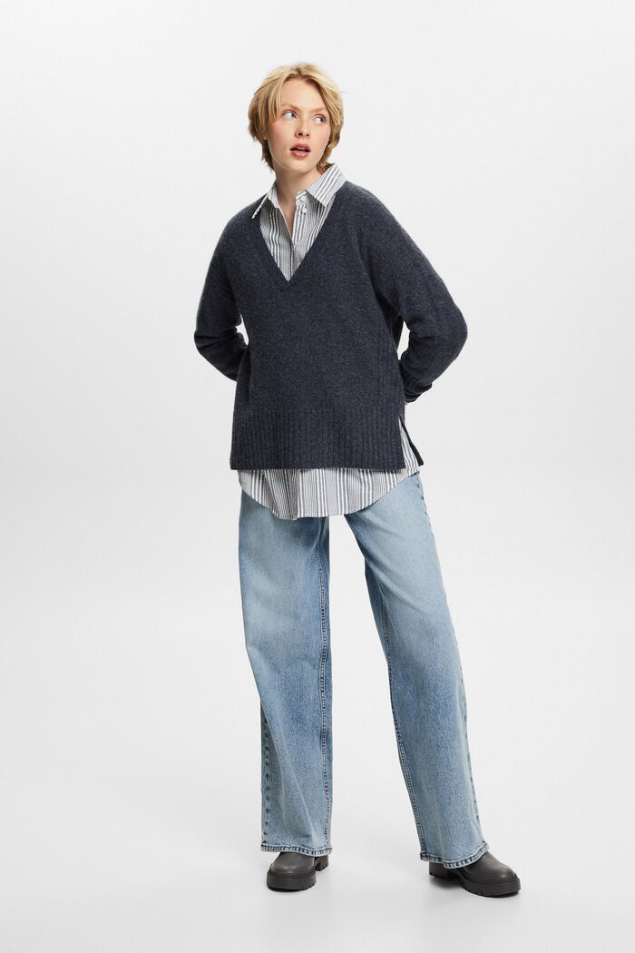 Wollmix-Pullover mit V-Ausschnitt