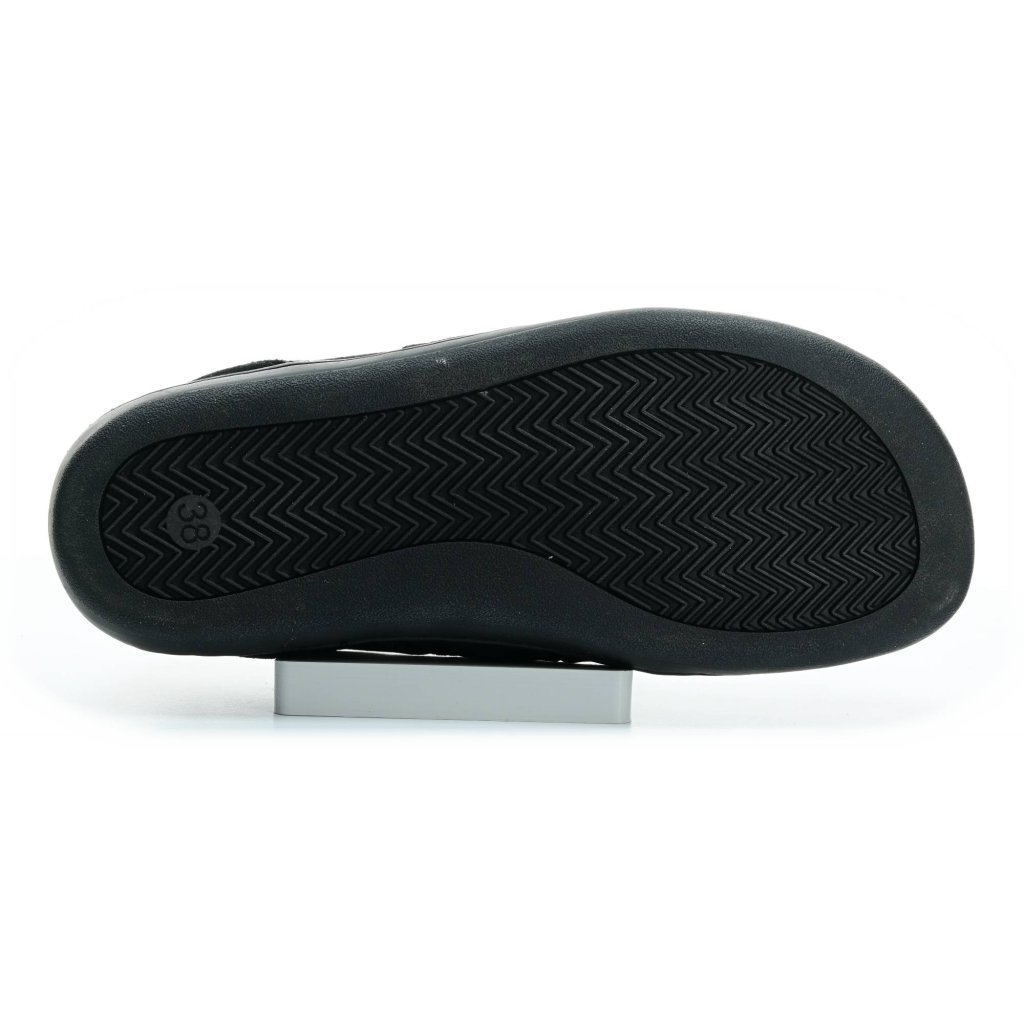 Protetika Milica Black Barfußsneakers