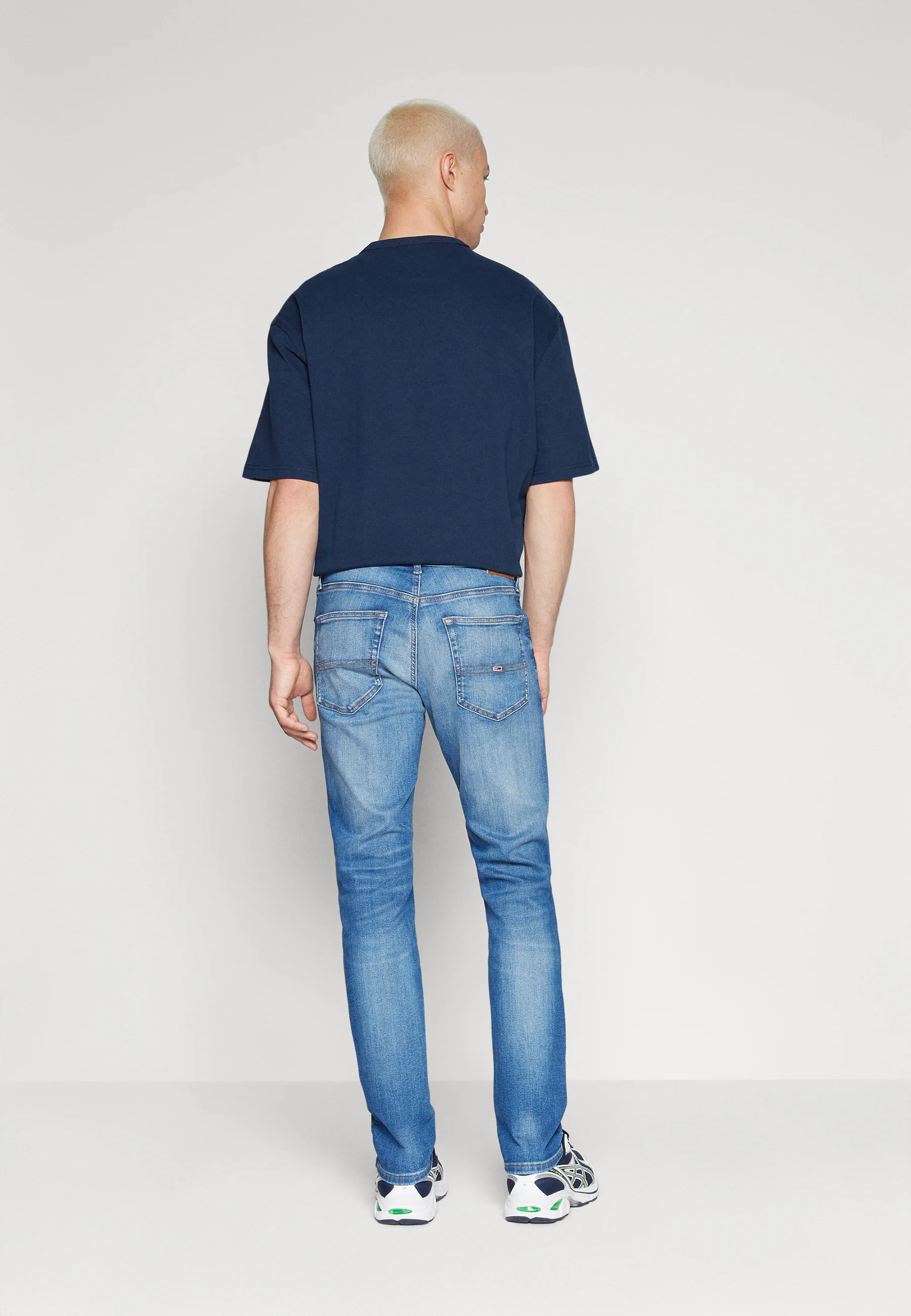 Tommy Jeans SCANTON SLIM - Vaqueros ajustados