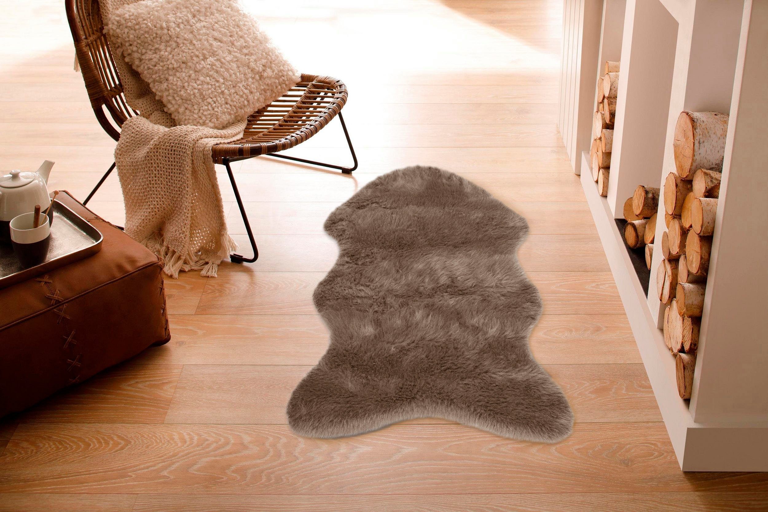 Hochflor-Teppich Valeska Fellteppich, my home, fellförmig, Höhe: 30 mm, Kunstfell, weiche Teppiche, Wohnzimmer, Schlafzimmer, Esszimmer