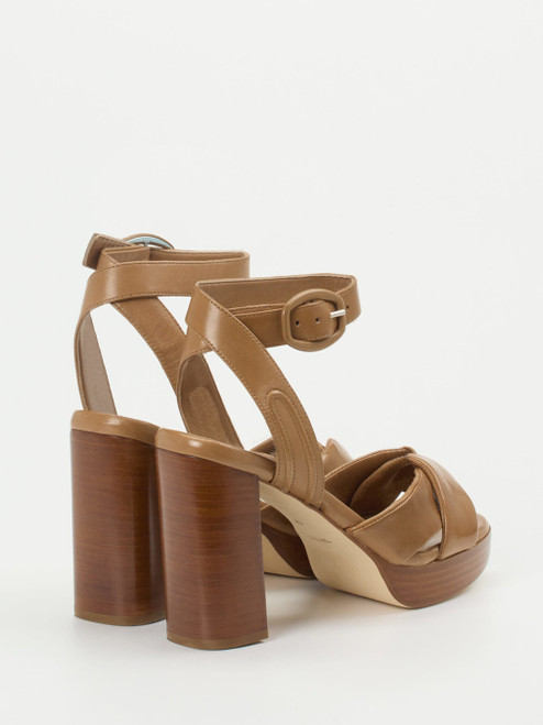 Plateau-Sandalette-12482990001 Konstantin Starke