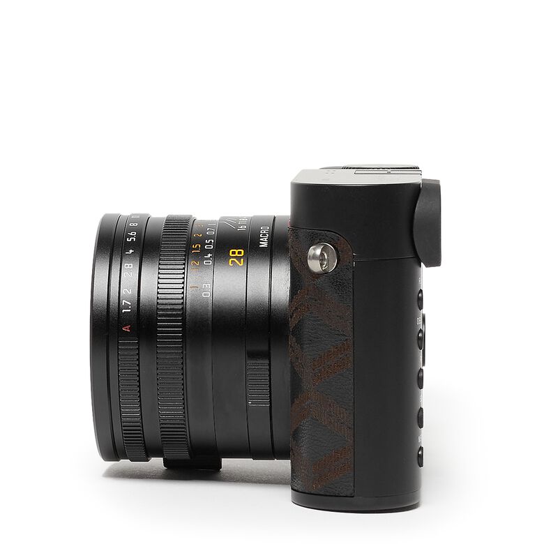 solebox solebox x Leica Q | nur per E-Mail Anfrage black