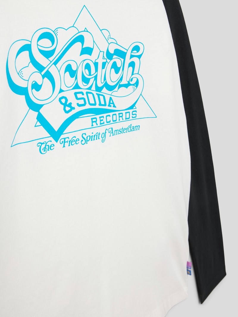 Longsleeve mit Label-Print in weiß