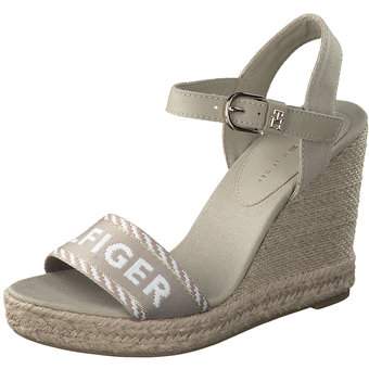 Tommy Hilfiger Seasonal Webbing Wedge in beige