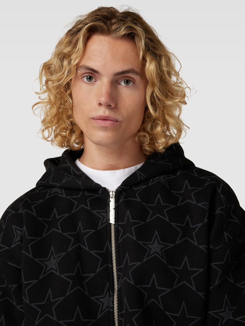 Sweatjacke mit Allover-Print in schwarz