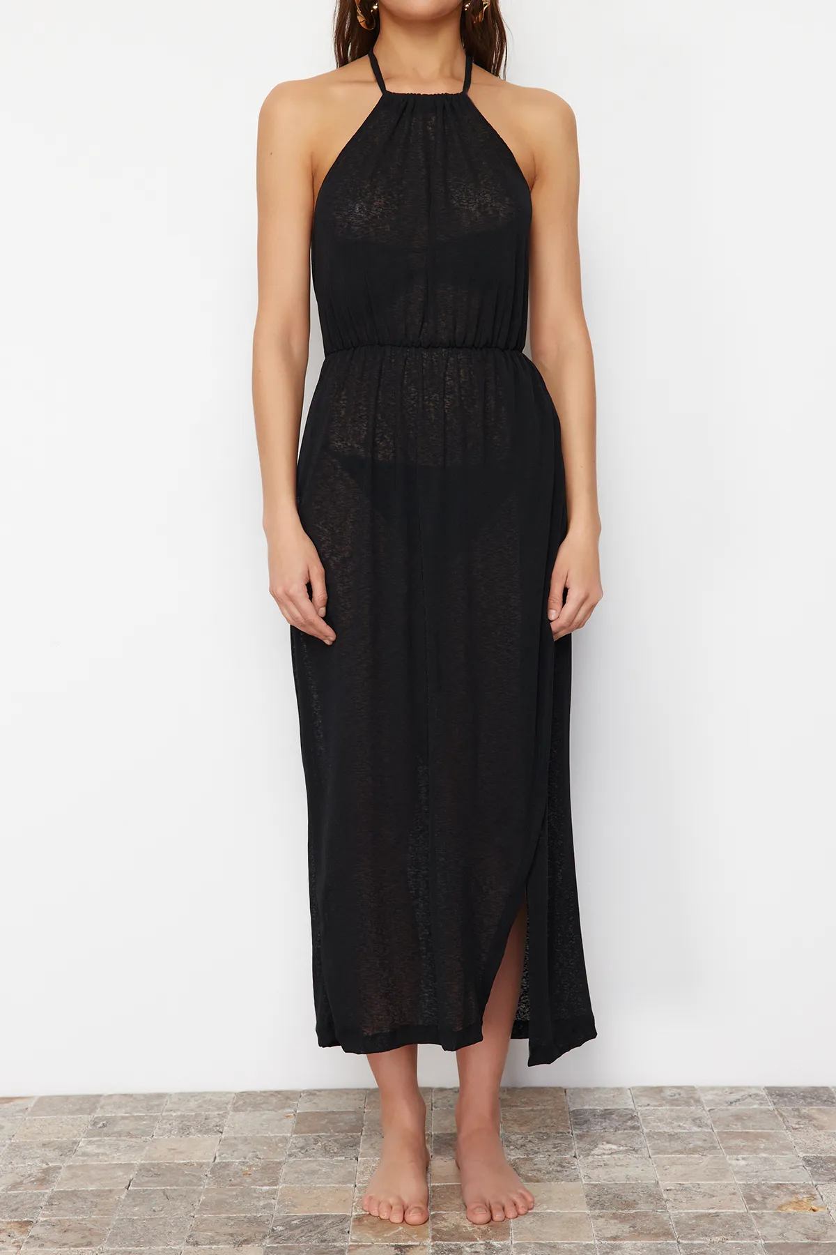 Trendyol Collection  Schwarzes Maxi-Strandkleid aus Strick TBESS24EL00124