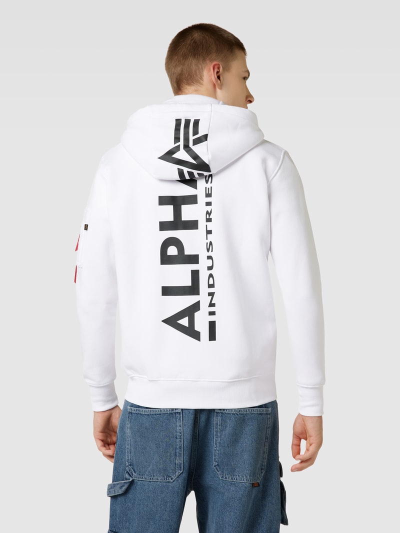 Sweatjacke mit Label-Patch in weiß