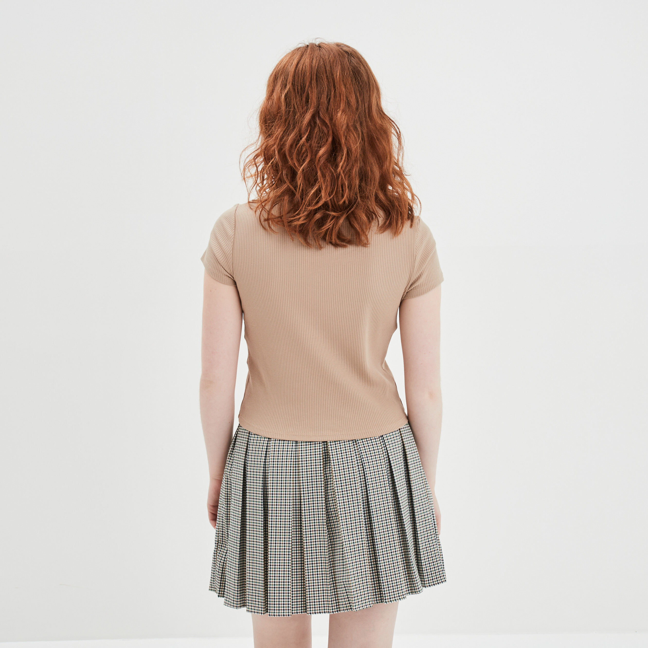 T-shirt manches courtes côtelé sable femme | La Halle