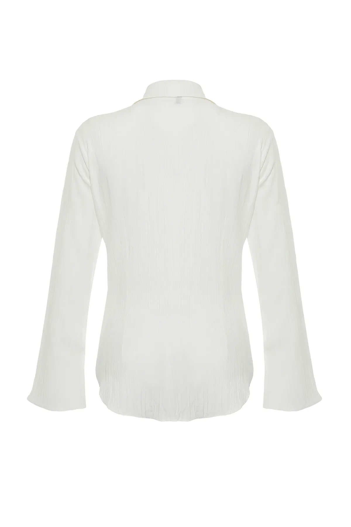 Trendyol Collection  Ecru gewebtes Hemd - Taillierte Taille, tailliert, Modell TWOSS24GO00002