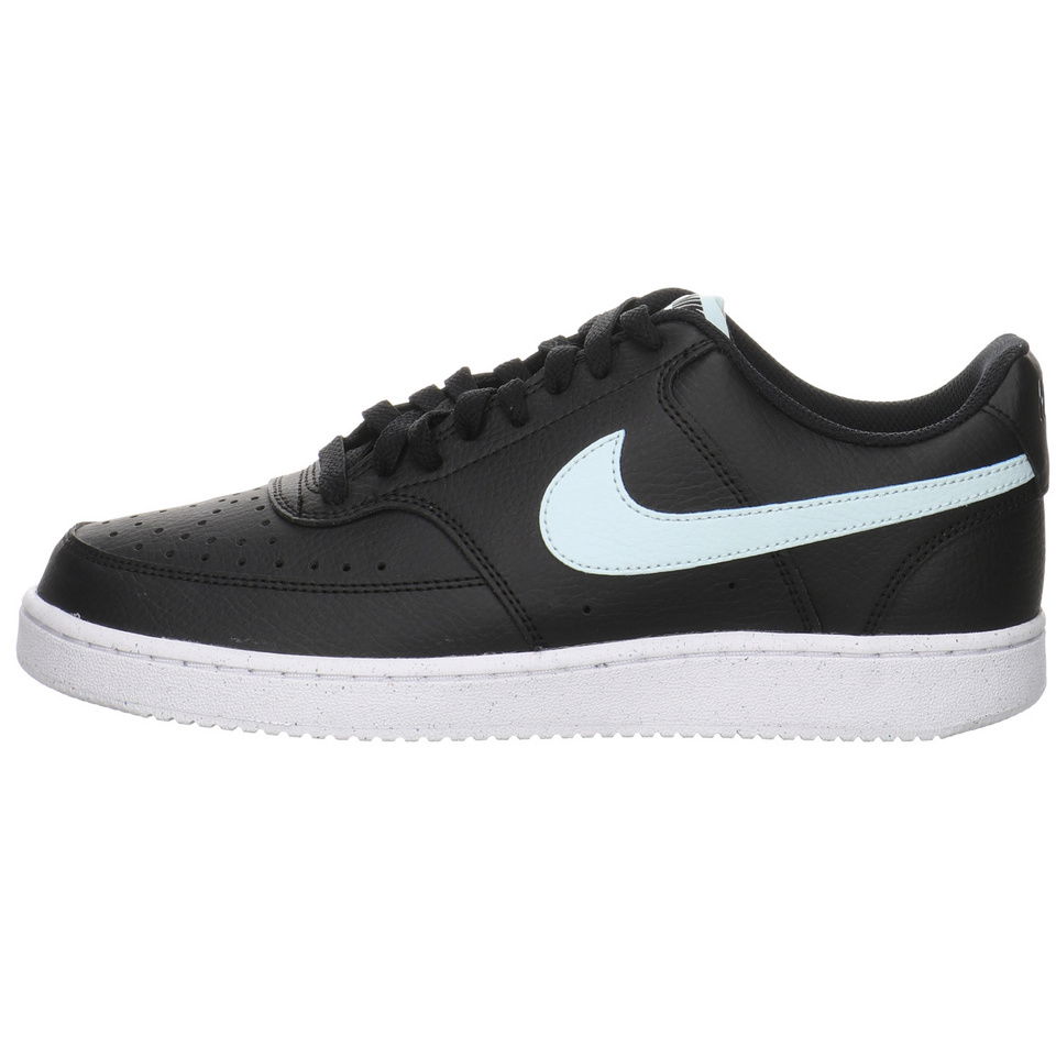 Nike Vision Low Sneaker