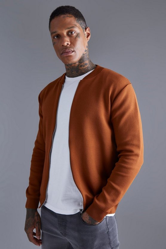 Smarte Strick-Bomberjacke