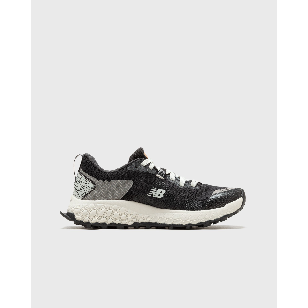 New Balance Fresh Foam Hierro V7 WTHIER7X-B / schwarz