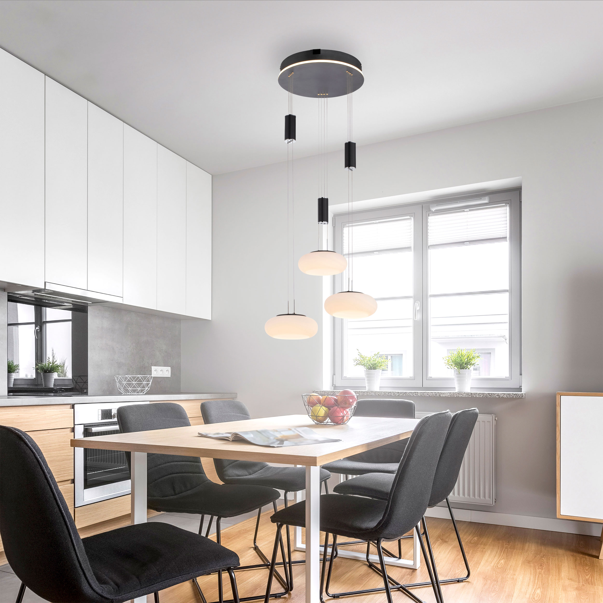 QLED-Pendelleuchte 4flg
