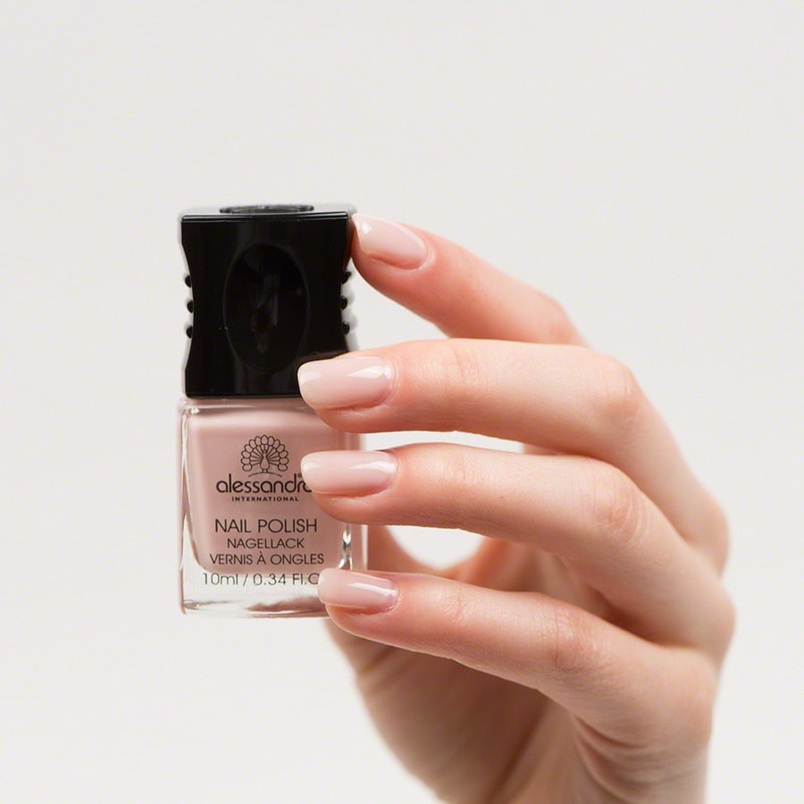 Milky White & Nude