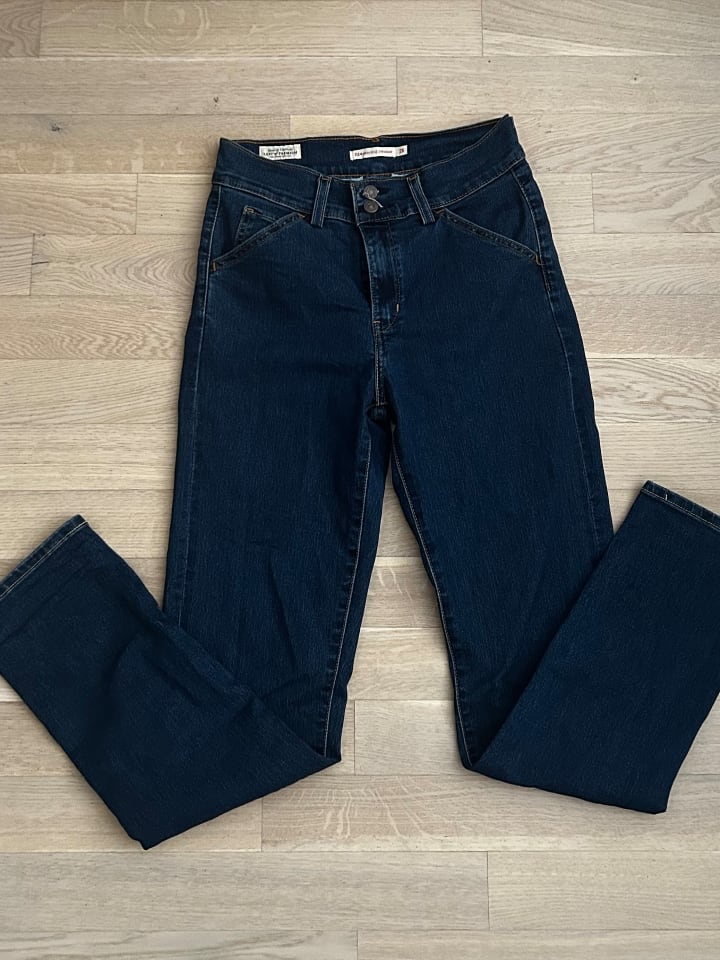 Levi's Jeans - Regular fit - in Dunkelblau günstig kaufen W26/L30