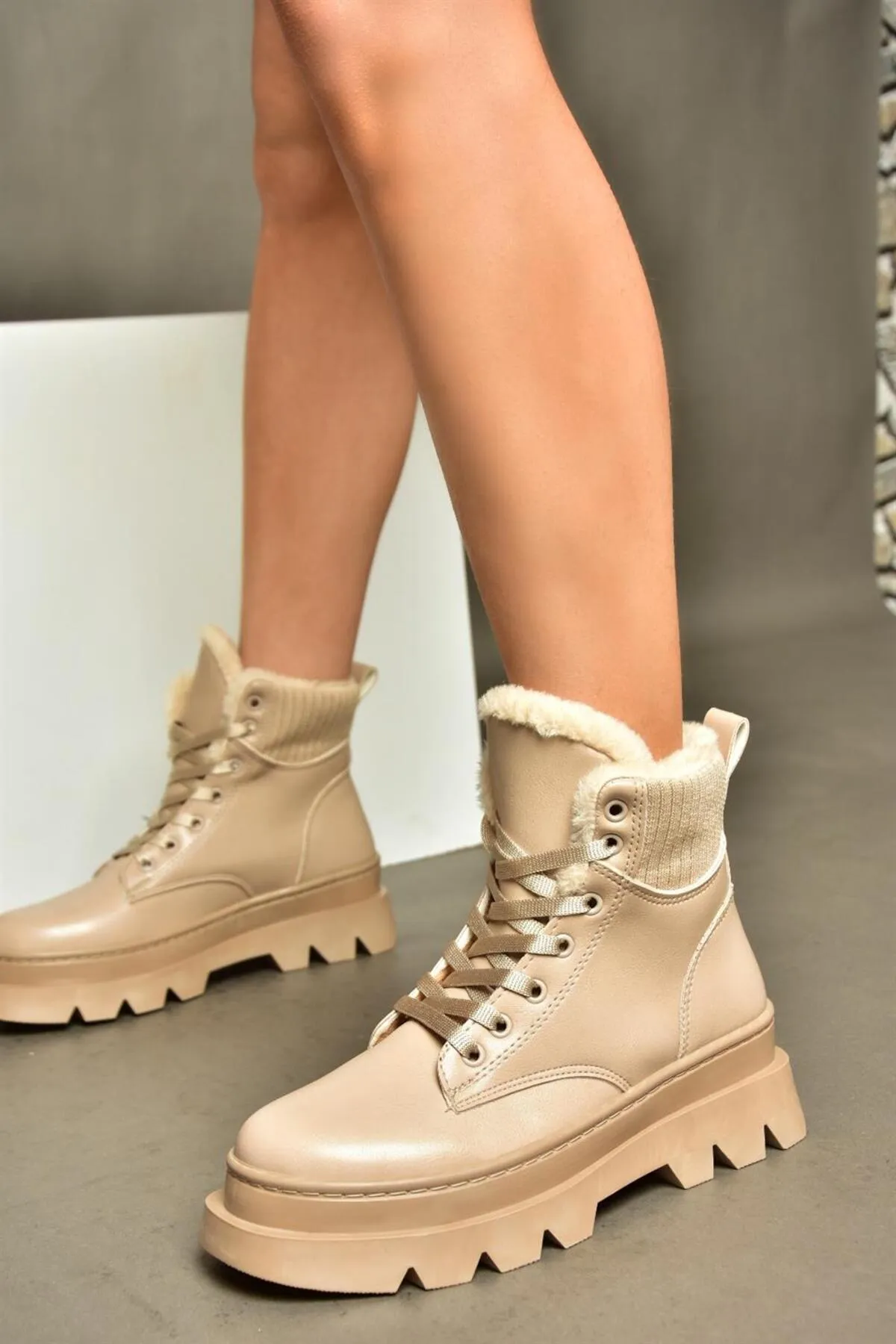 Fox Shoes  R250008009 Damenstiefel mit dicken Sohlen