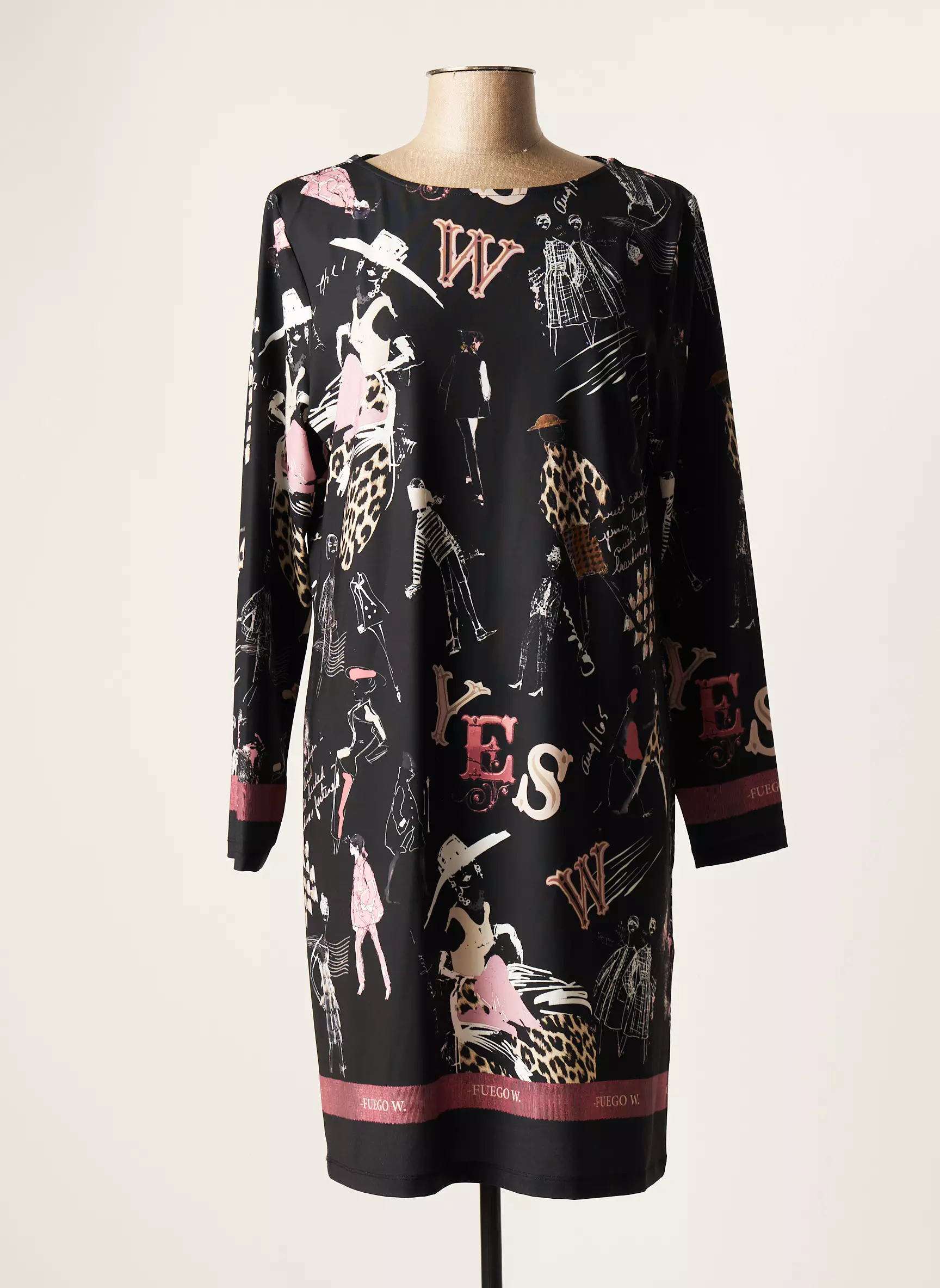 Fuego Woman Robes Mi Longues Femme couleur noir