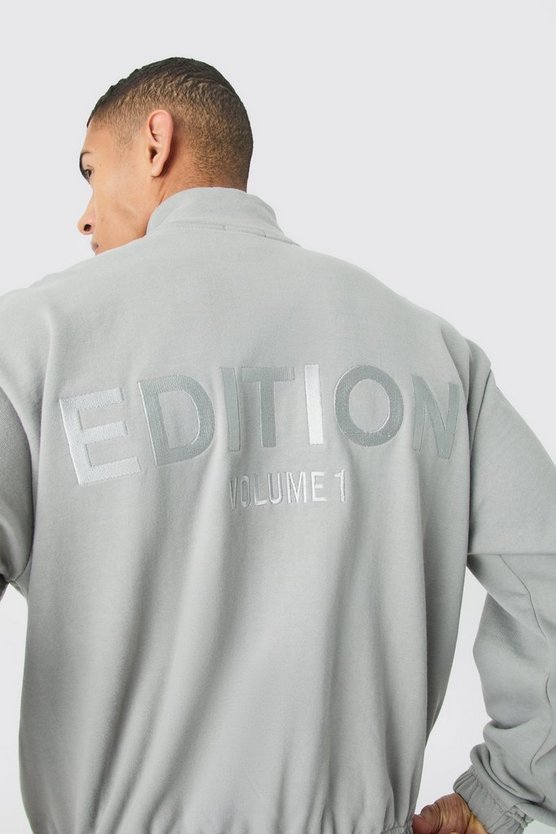 Kastiges Oversize Sweatshirt mit Trichterkragen