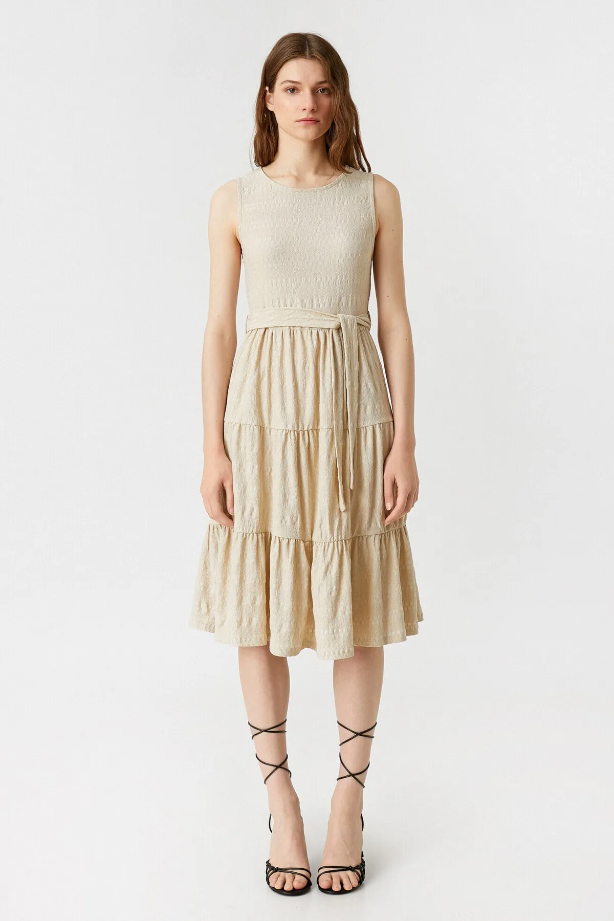 Koton  Midi-Kleid mit mehrlagigem Gürtel