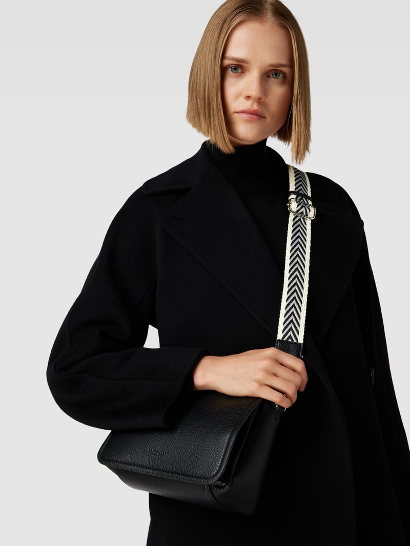 Handtasche mit Magnetverschluss Modell 'DALE' in schwarz