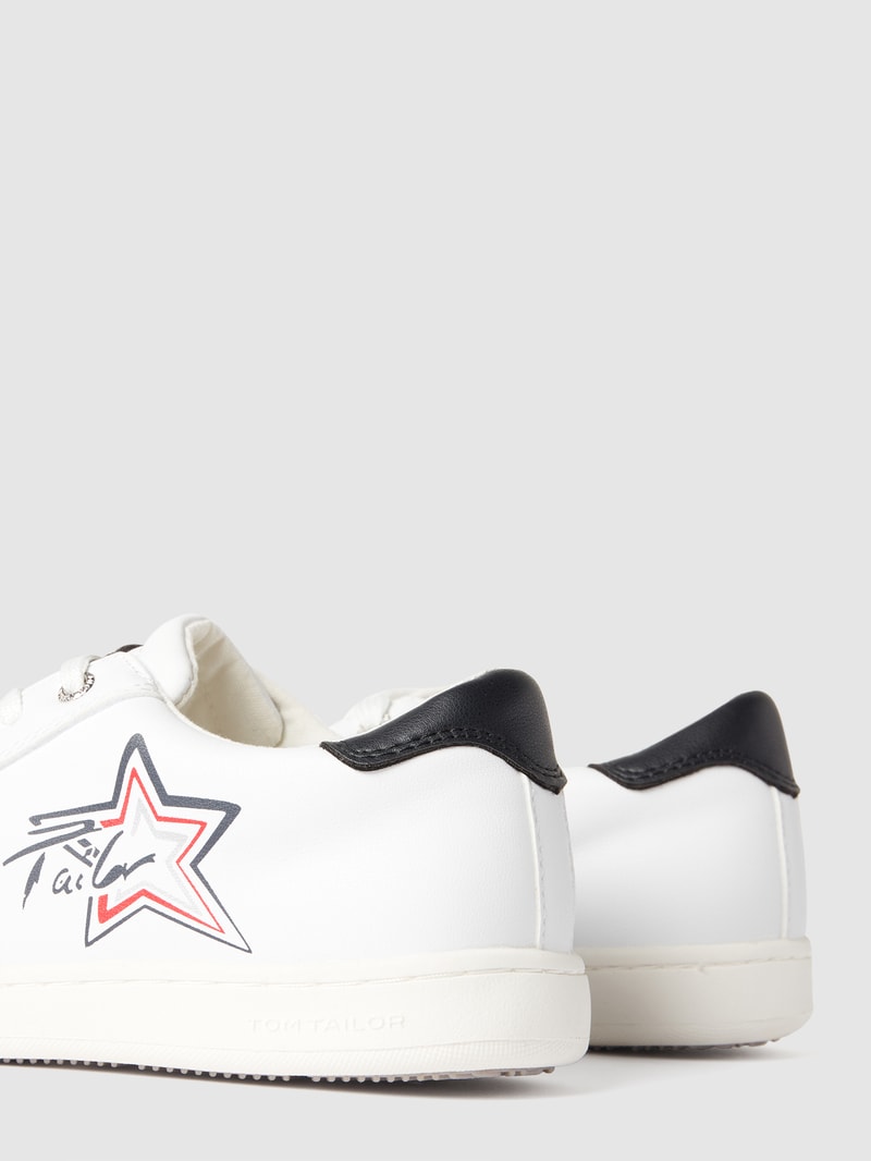 Sneaker mit Motiv-Print in weiß