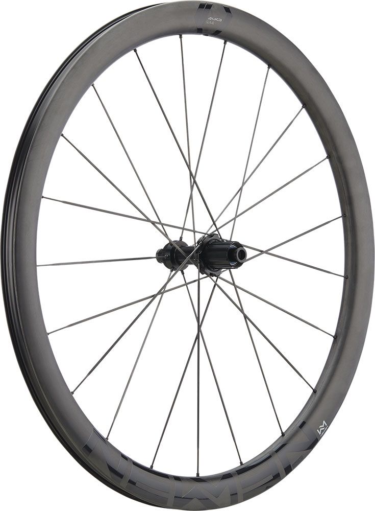 Newmen Advanced SL R.42 Vonoa 28