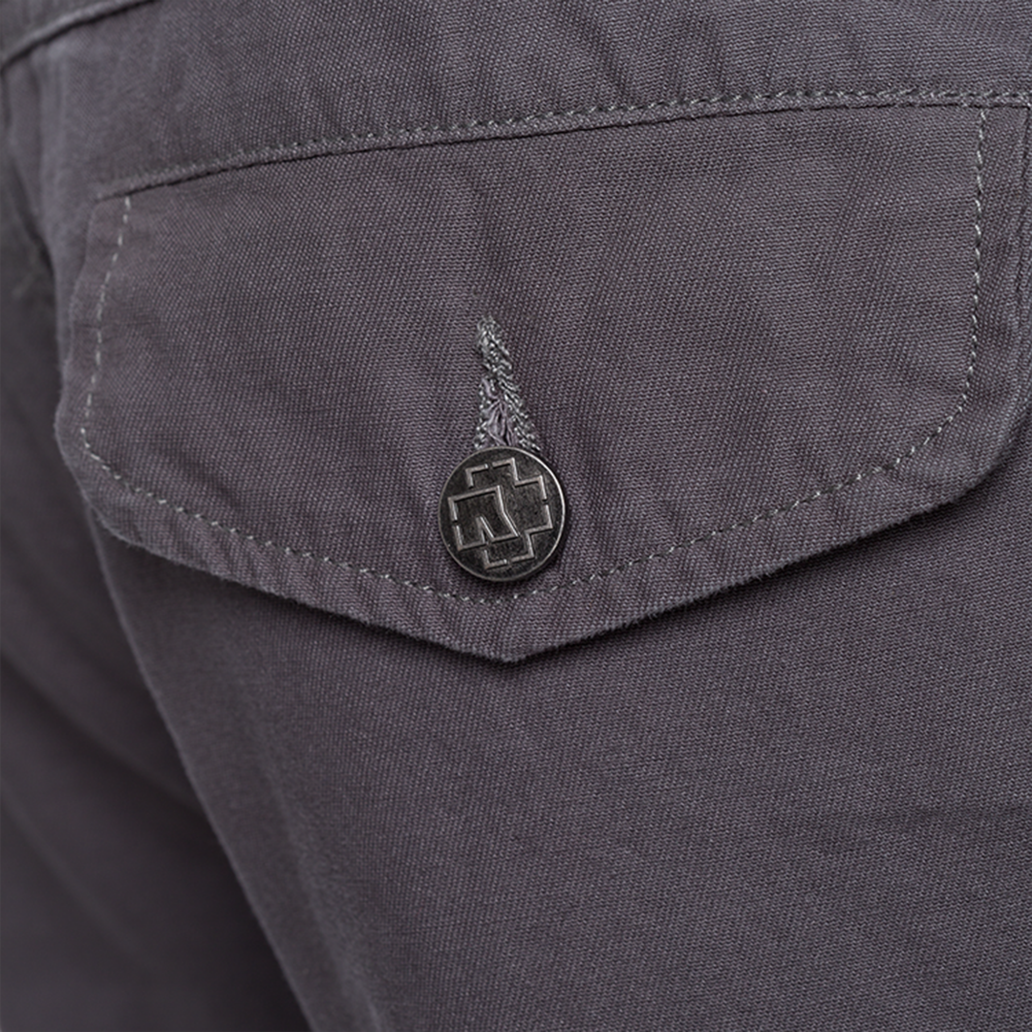 Cargohose ”Broken Logo”