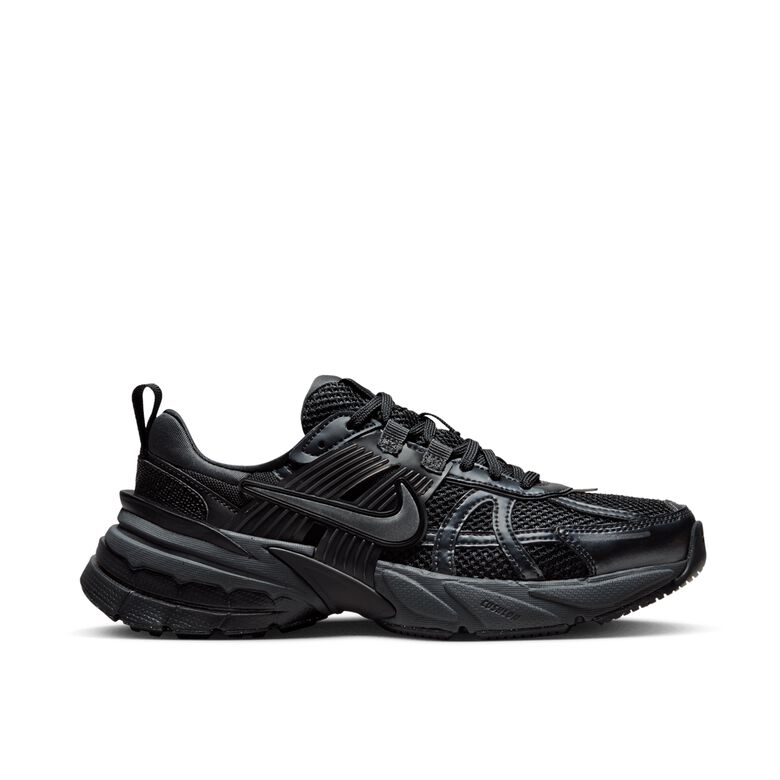 NIKE Wmns V2K Run 