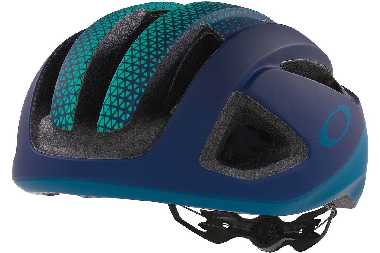 Oakley ARO3