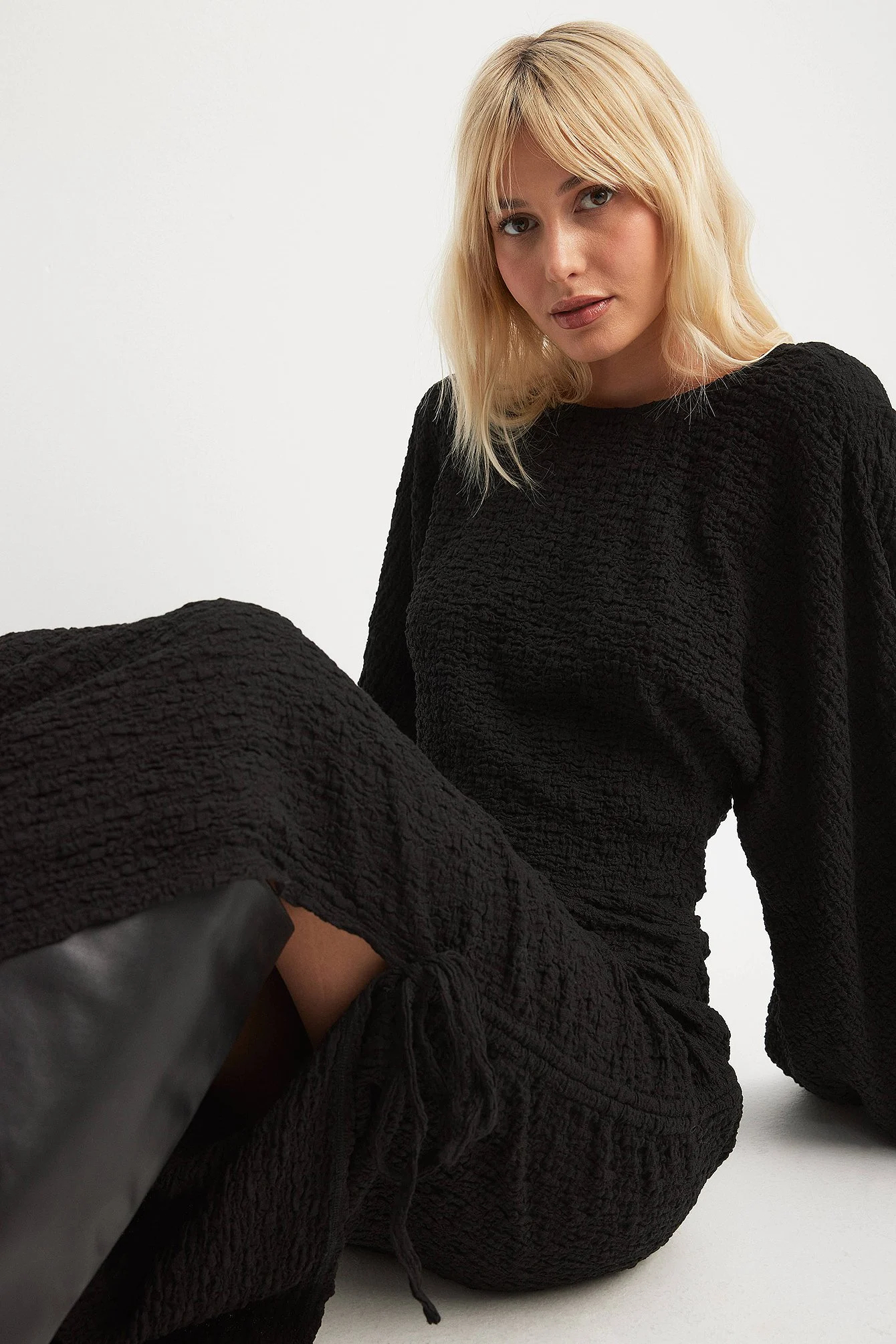 Strukturiertes Maxikleid mit Kordelzug