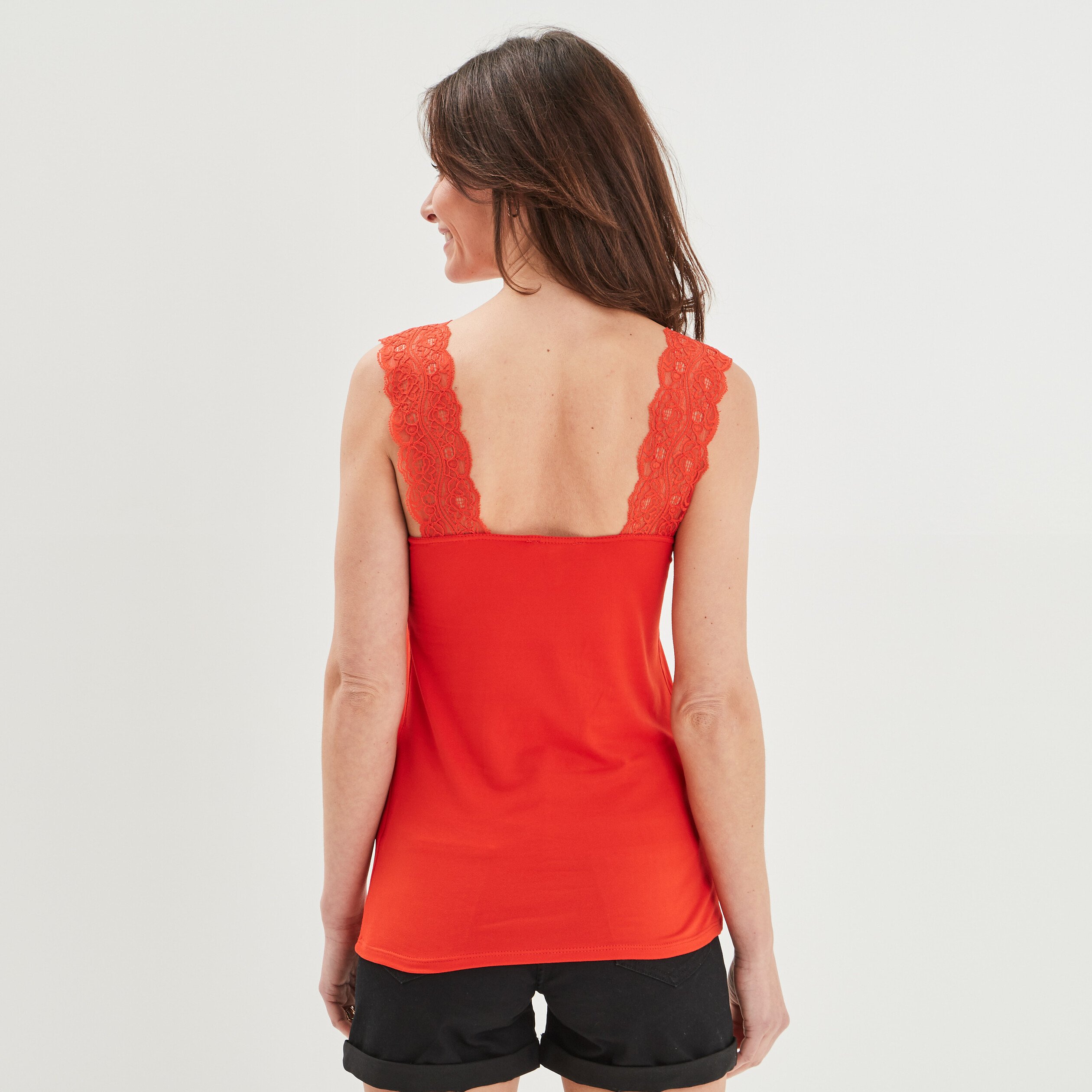 Débardeur détail dentelle ajusté rouge femme | La Halle