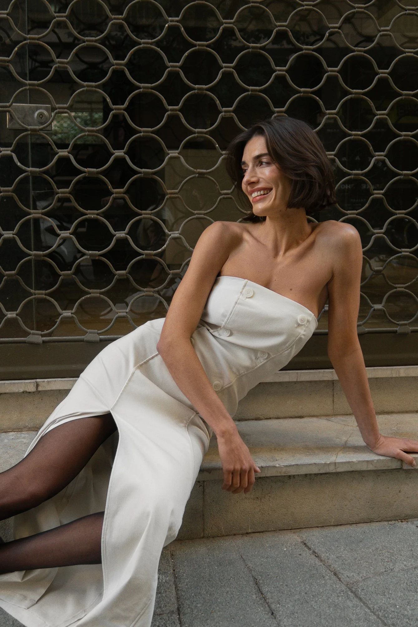Zweireihiges Bandeau-Midikleid