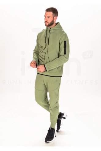 Nike Tech Fleece M