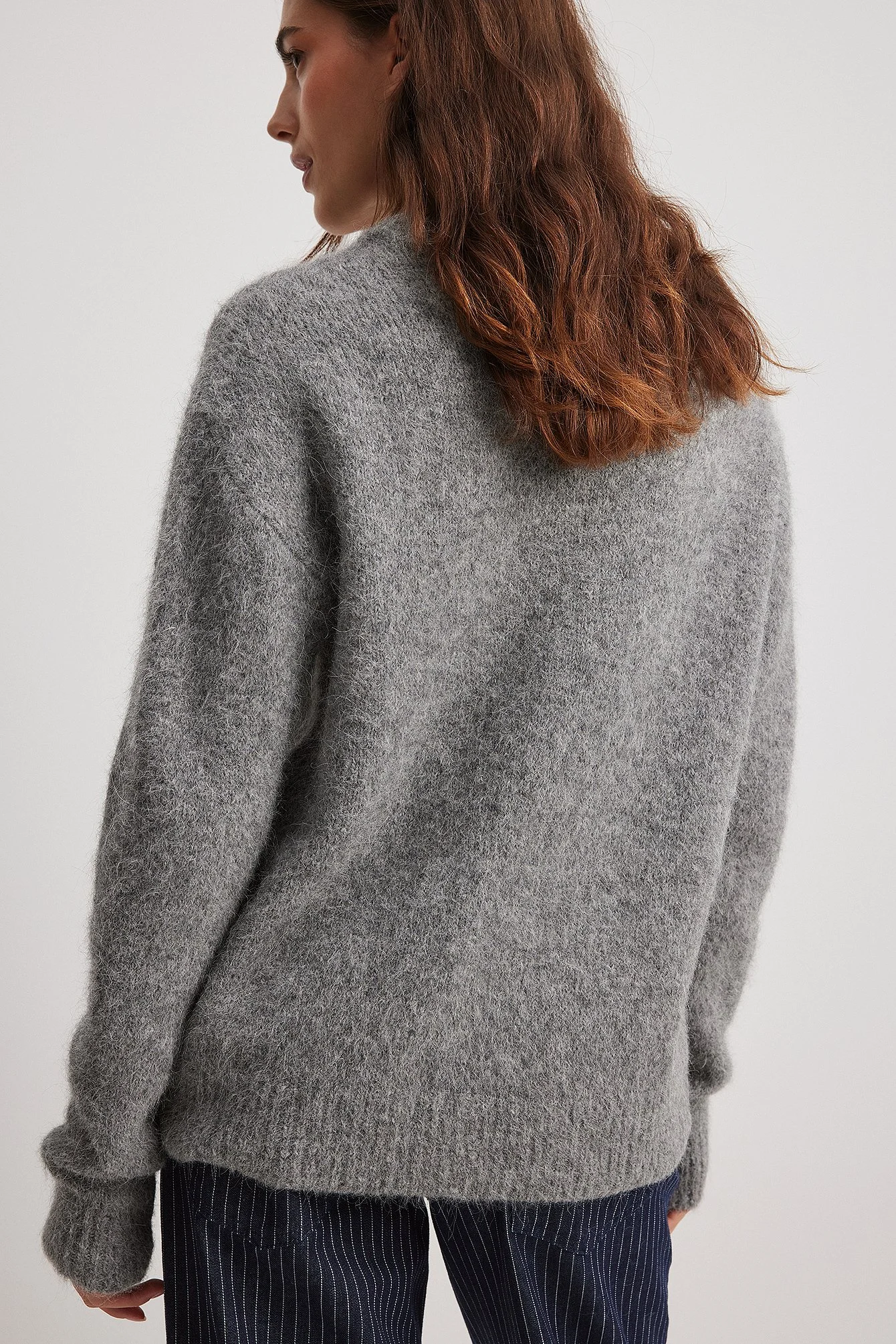 Pullover mit V-Ausschnitt aus Wollmischung