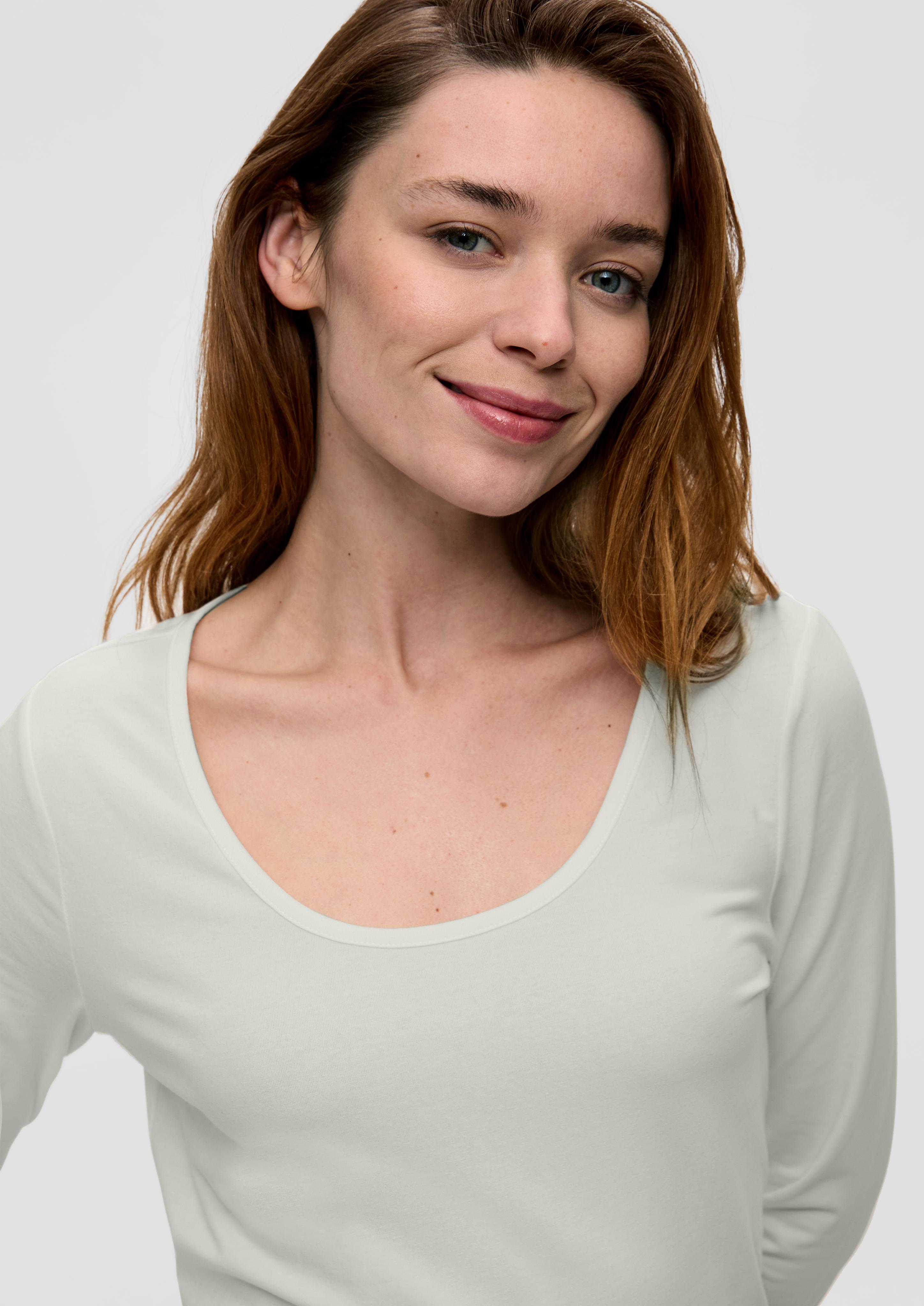 Langarmshirt mit tiefem Rundhalsausschnitt  2141909-0210