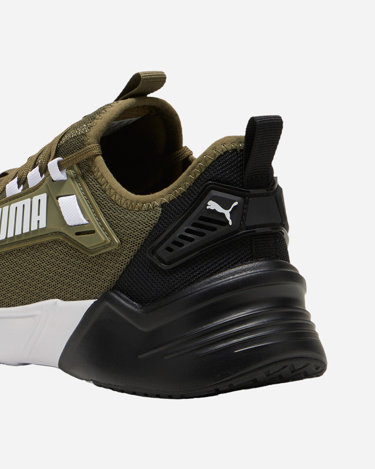 Tenisky Puma Retaliate M 379478-16