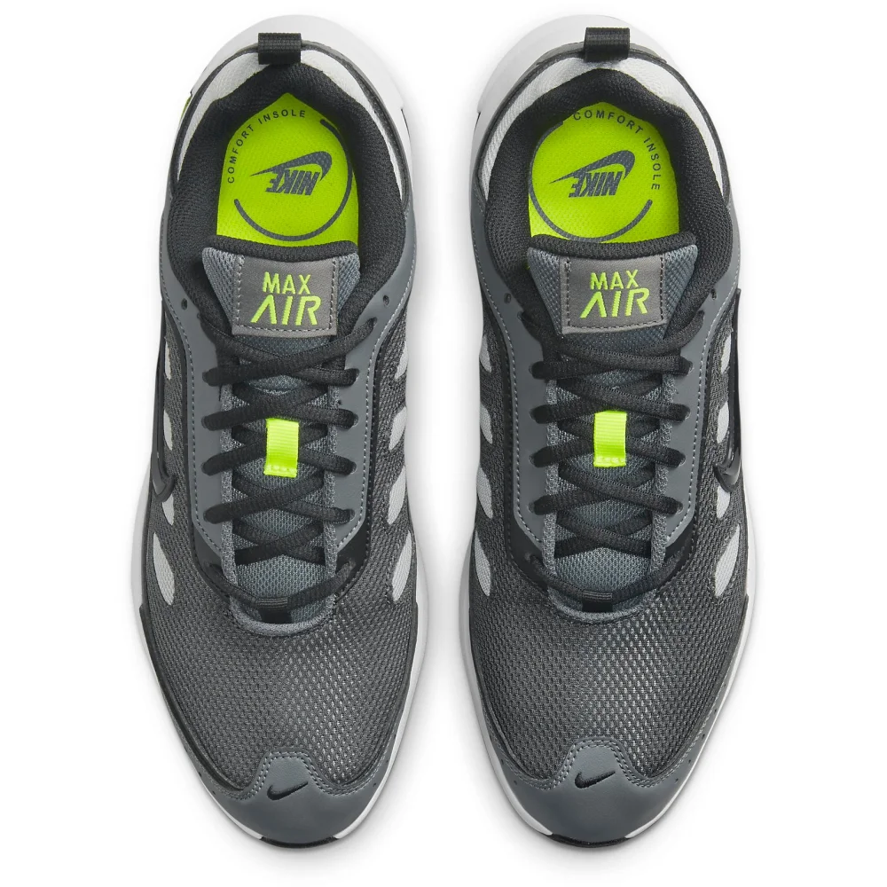 Nike Air Max AP CU4826-006 / grau