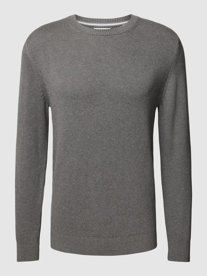 Strickpullover mit Label-Stitching in hellgrau