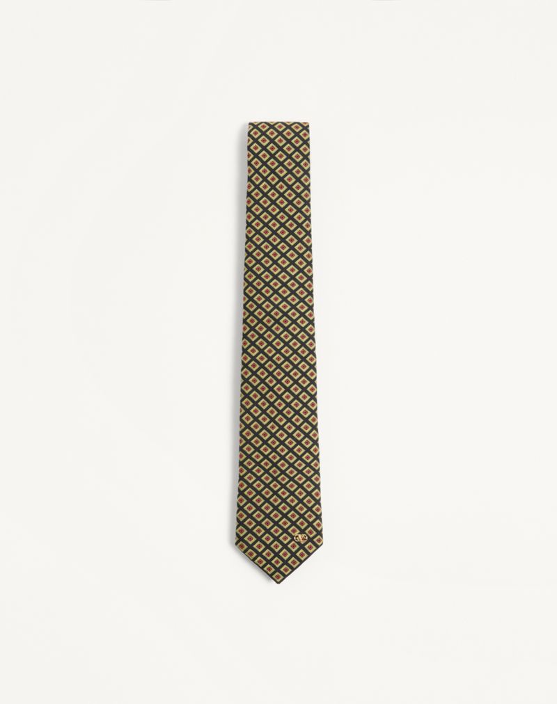 Gravata Valentie em jacquard de algodão com motivo Chamber e detalhe do logotipo V exclusivo.