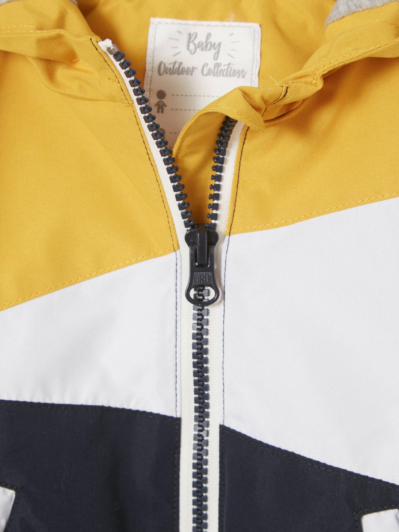 Vertbaudet Jungen Baby Jacke mit Kapuze, dreifarbig - gelb/weiß/nachtblau