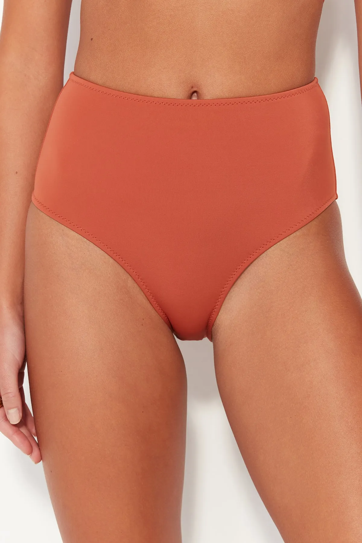 Trendyol Collection  Tile High Waist-Bikinihose mit normalem Beinverlauf TBESS21BA0057