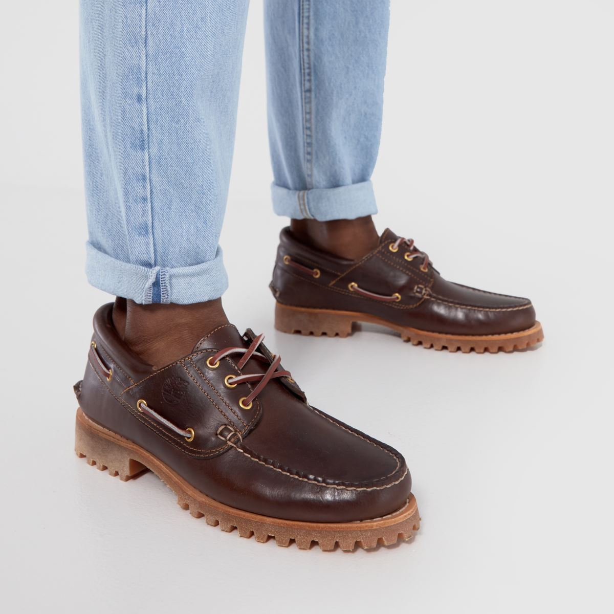 Timberland klasszikus, 3-lyukú hajócipő barna színben