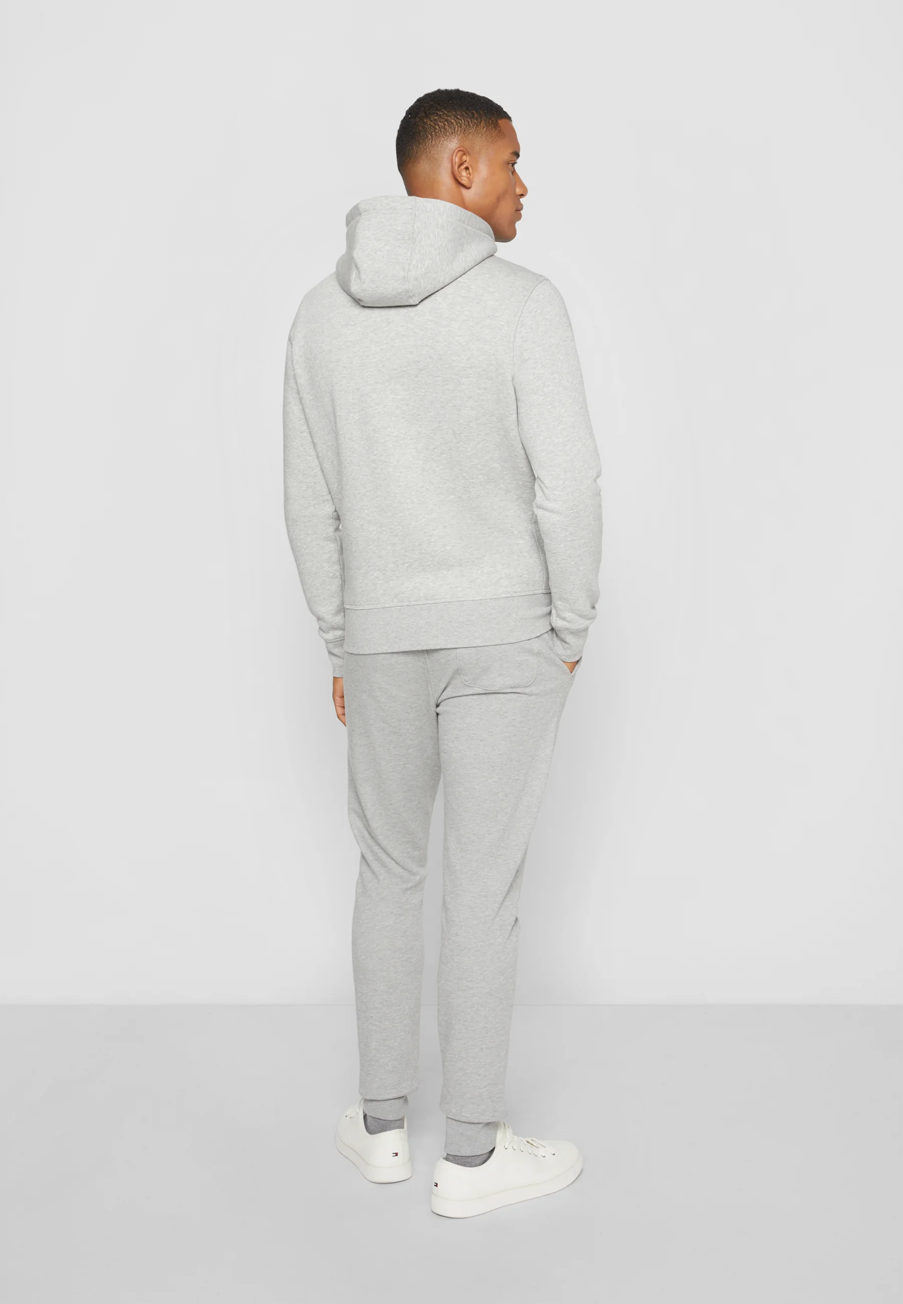 Sudadera con capucha y logotipo de Tommy Hilfiger