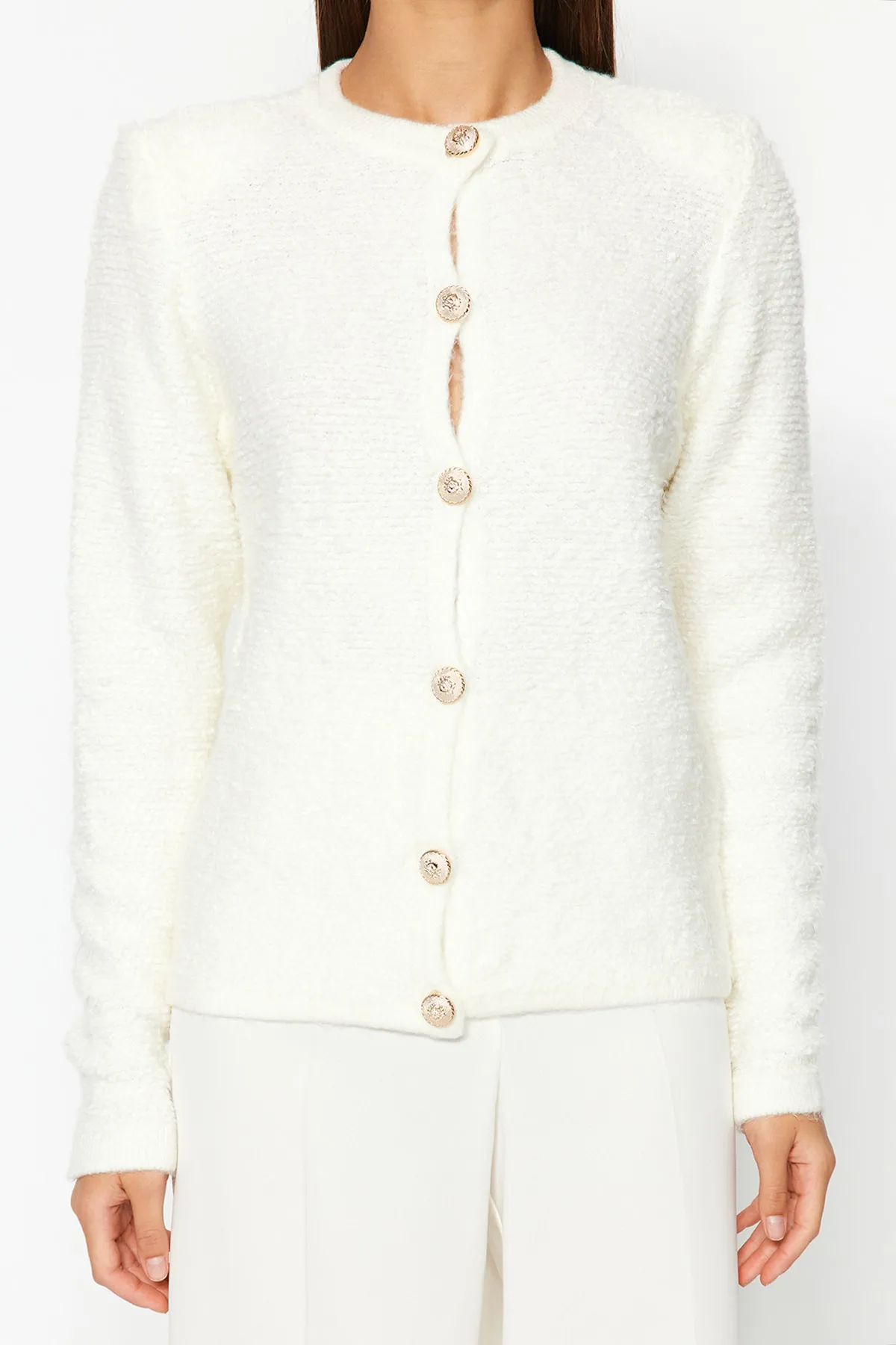 Trendyol Collection  Ecrufarbener, weich strukturierter Strick-Cardigan mit Accessoires TWOAW24HI00039