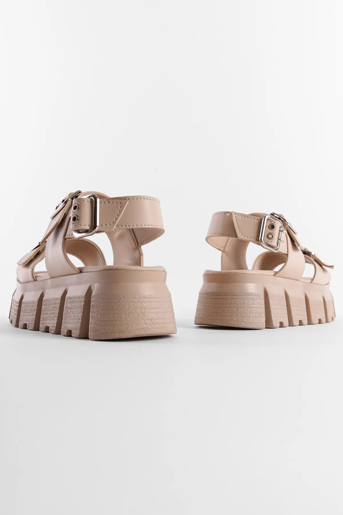 Capone Outfitters  Sandalette - Beige - Keilabsatz