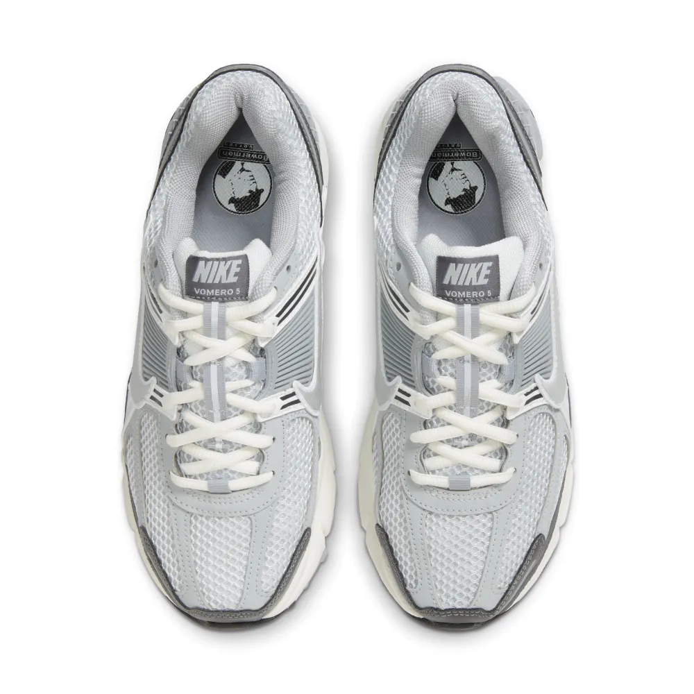 Nike Zoom Vomero 5 FD9919-001 / grau