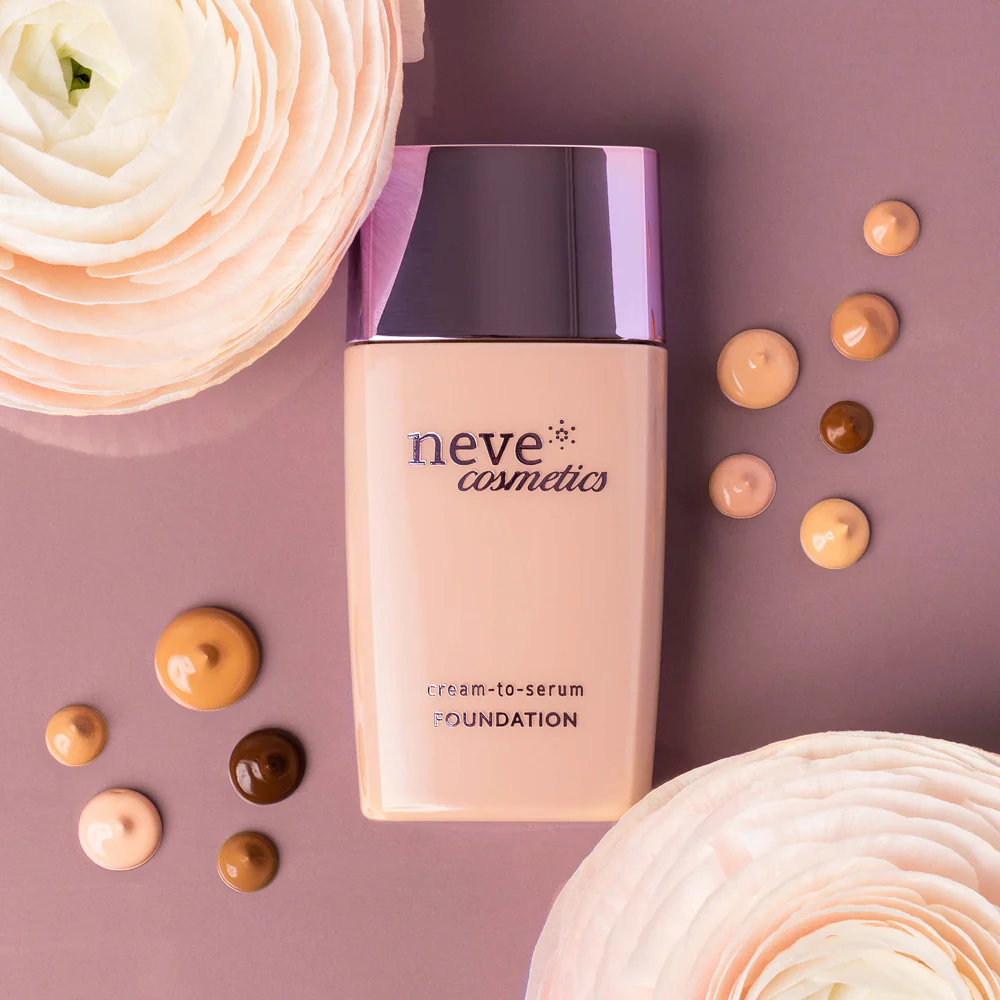 Base de maquillaje líquida en crema que se transforma en sérum de Incarnato