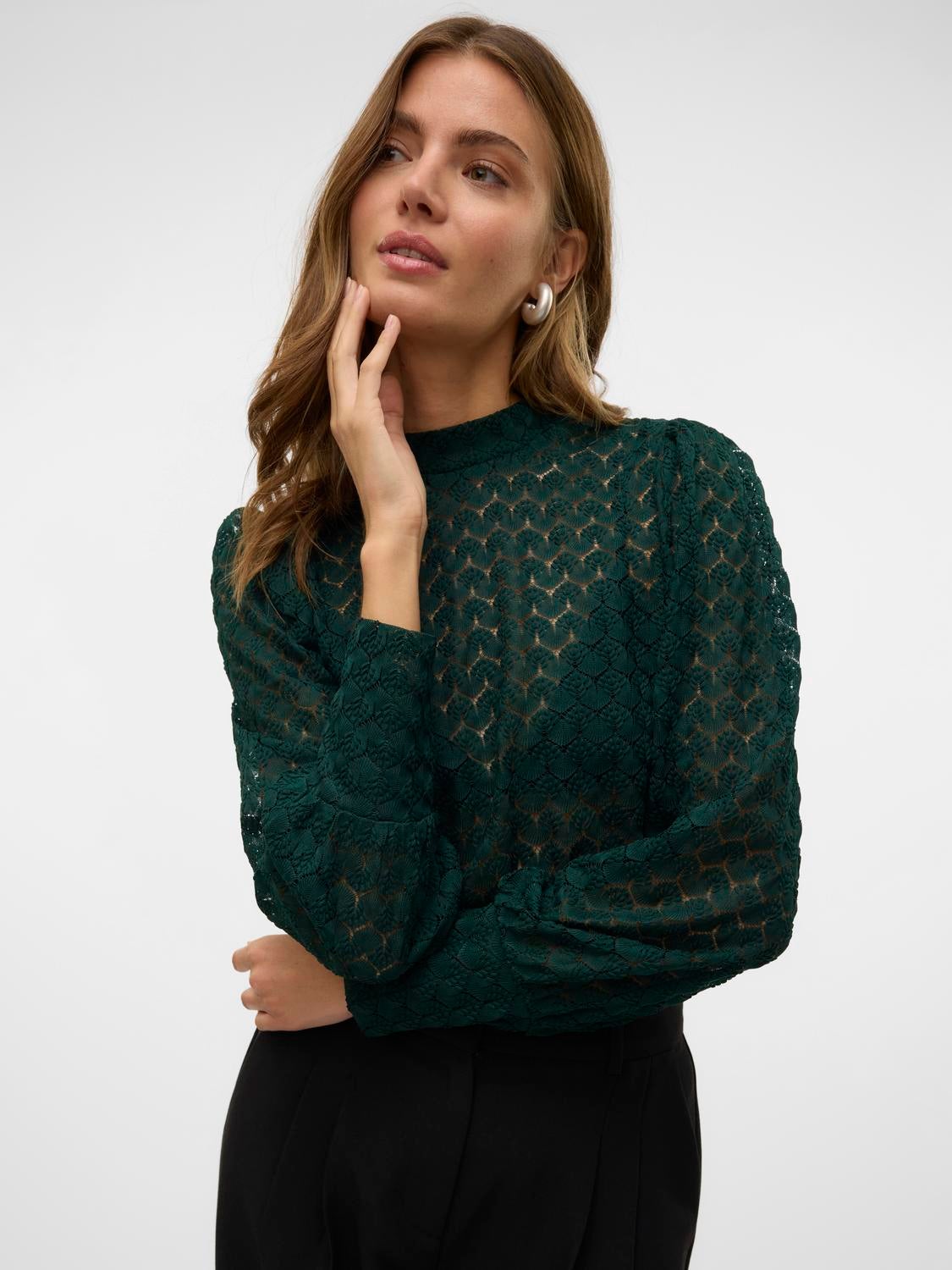 VMBECCA Top